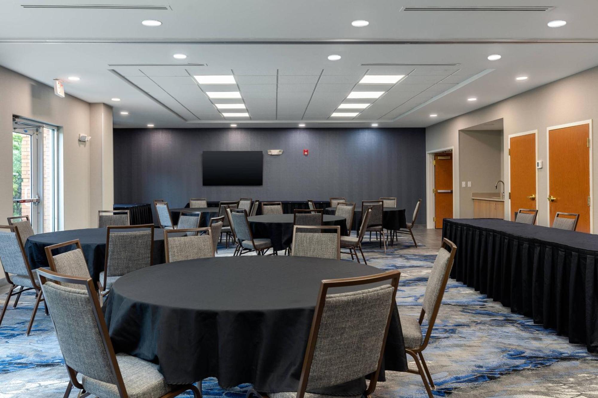 Fairfield Inn & Suites By Marriott Atlanta Stonecrest Lithonia Exterior photo